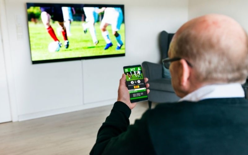 Bí kíp bắt bài kèo tài xỉu khi trận đấu đang diễn ra